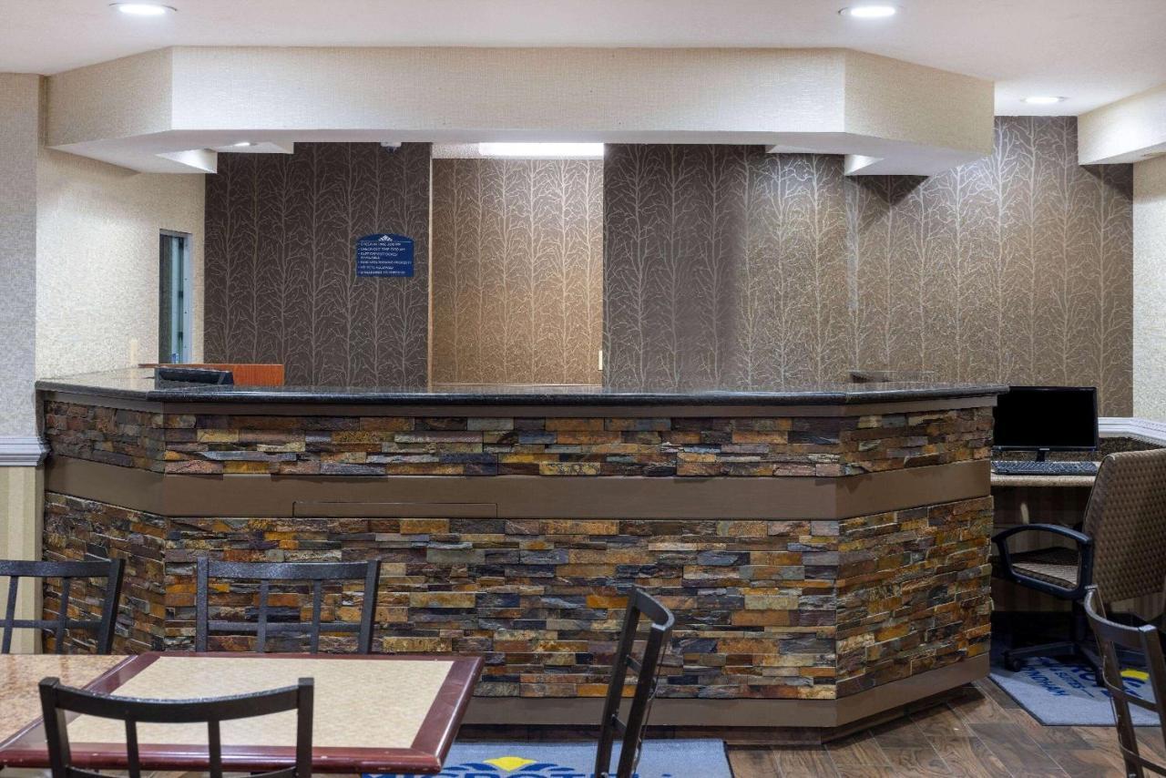Microtel Inn And Suites - Salisbury Buitenkant foto