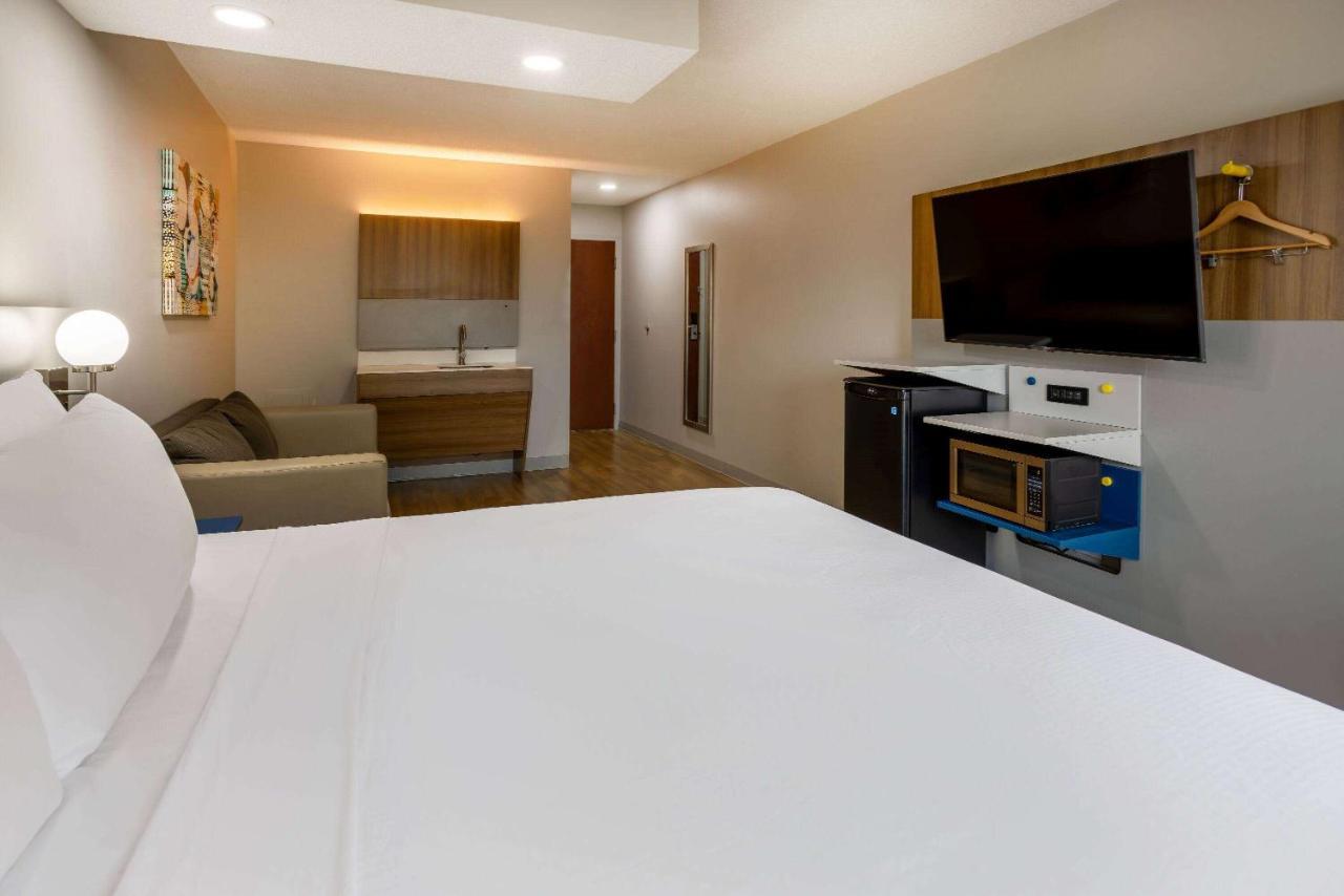 Microtel Inn And Suites - Salisbury Buitenkant foto