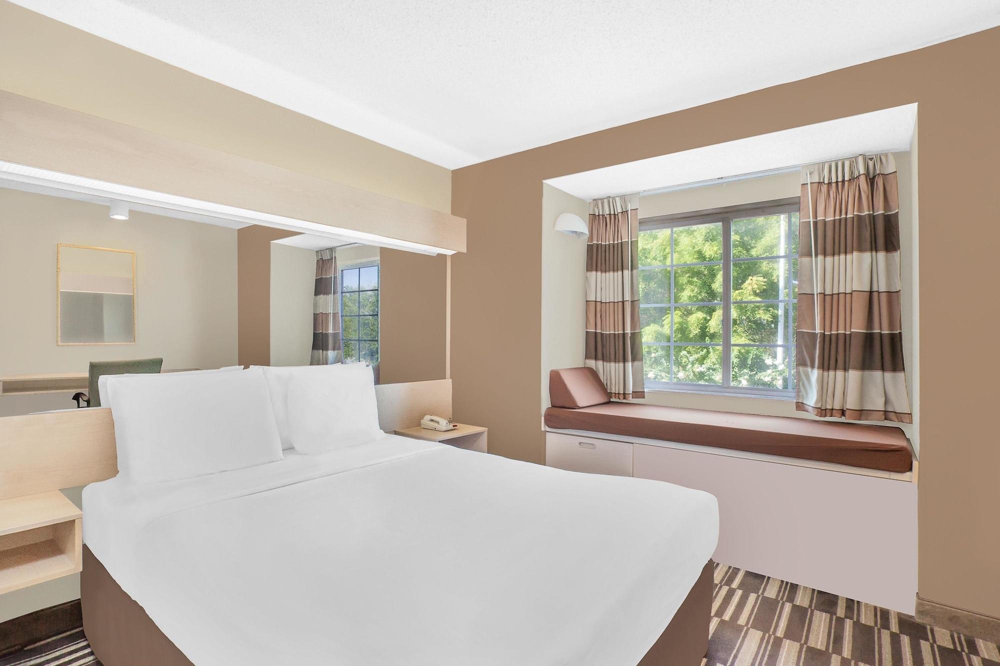 Microtel Inn And Suites - Salisbury Buitenkant foto
