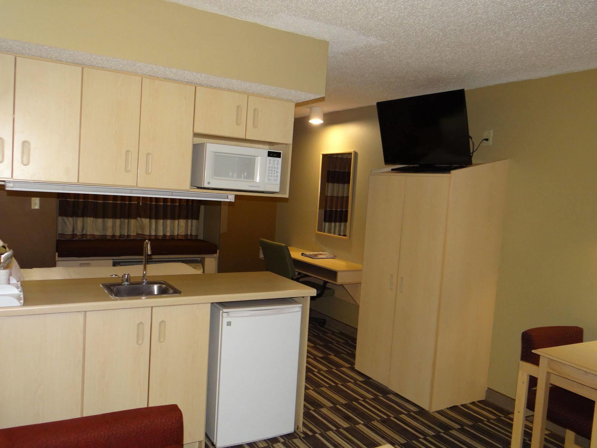 Microtel Inn And Suites - Salisbury Buitenkant foto