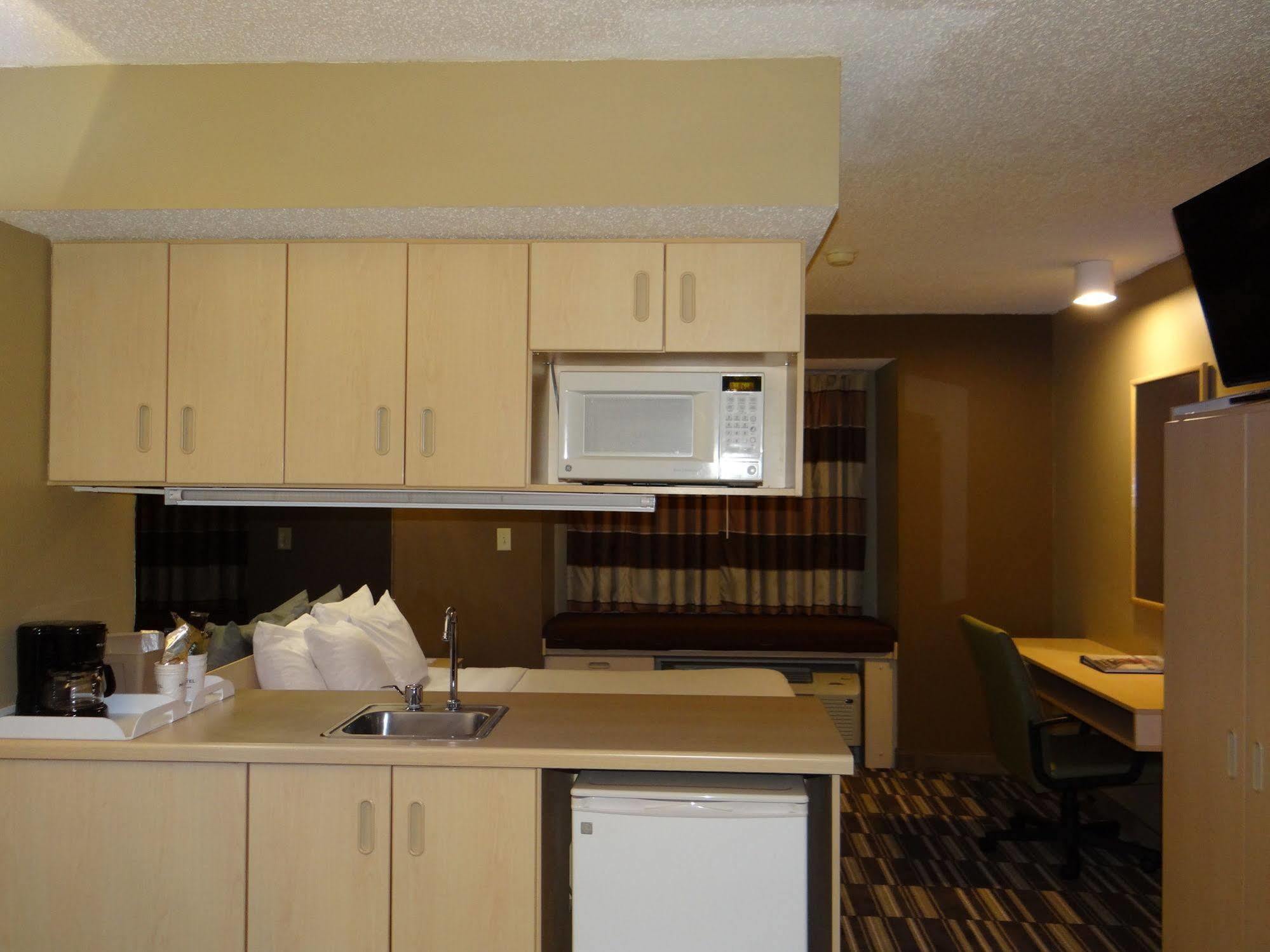 Microtel Inn And Suites - Salisbury Buitenkant foto
