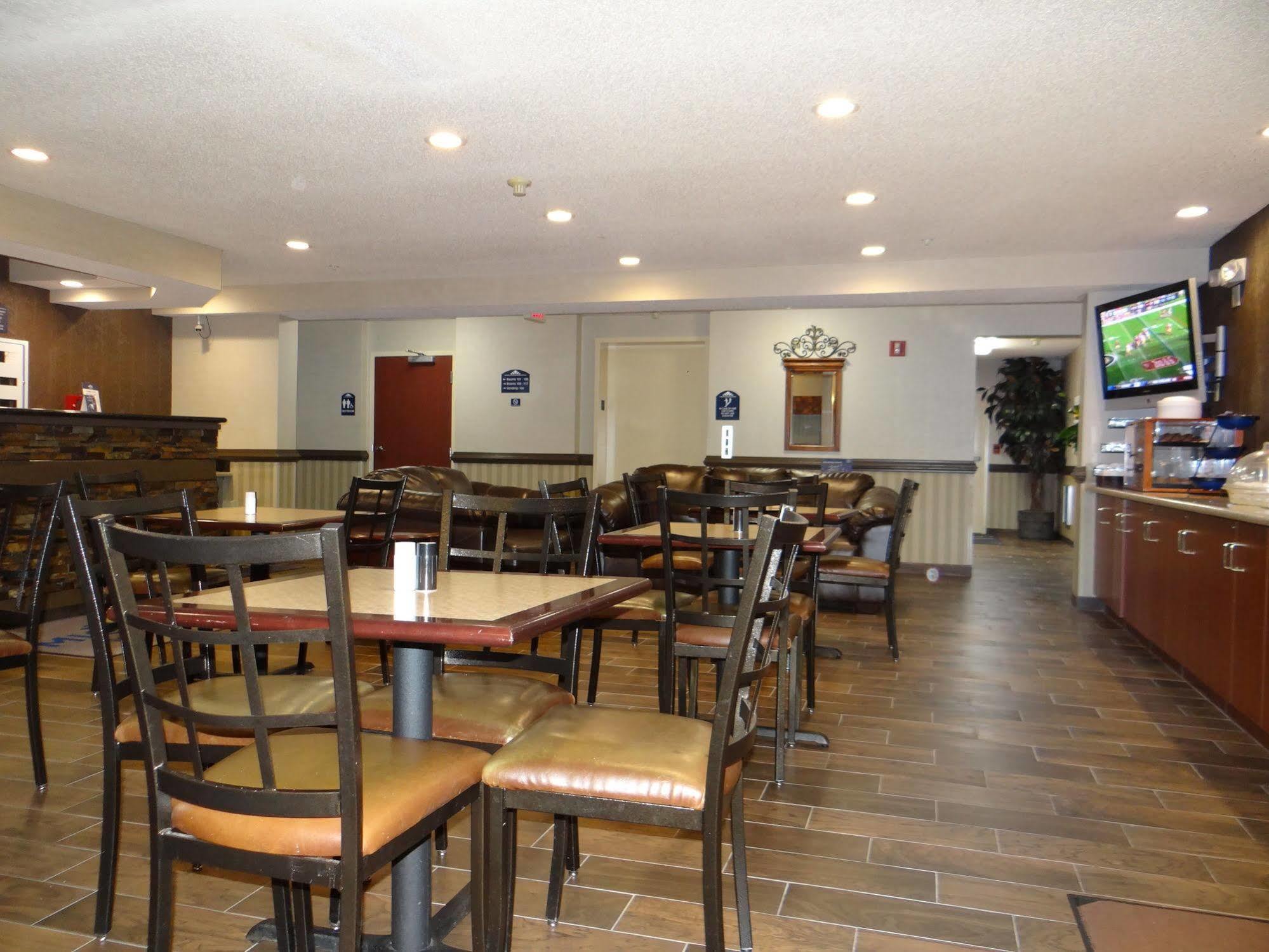 Microtel Inn And Suites - Salisbury Buitenkant foto